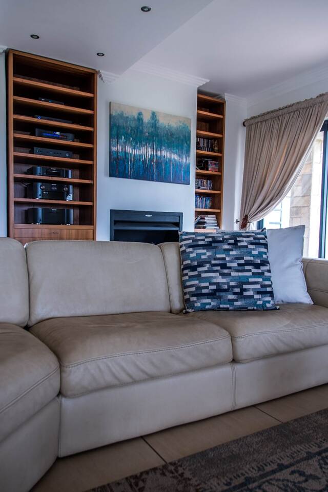 7 Bedroom Property for Sale in Oranjeville Free State